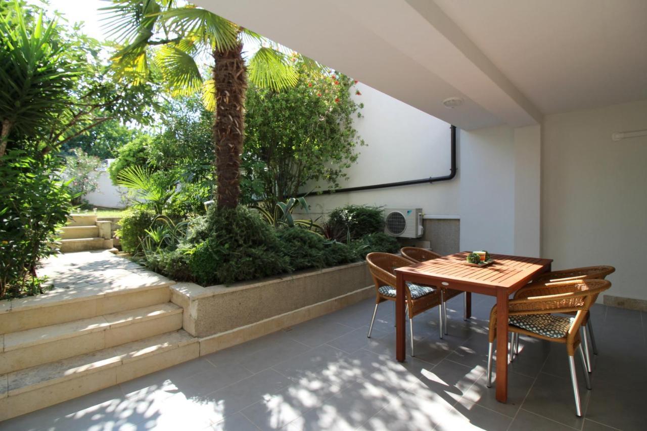 Modern Apartment Zen With Private Garden بوريتش المظهر الخارجي الصورة