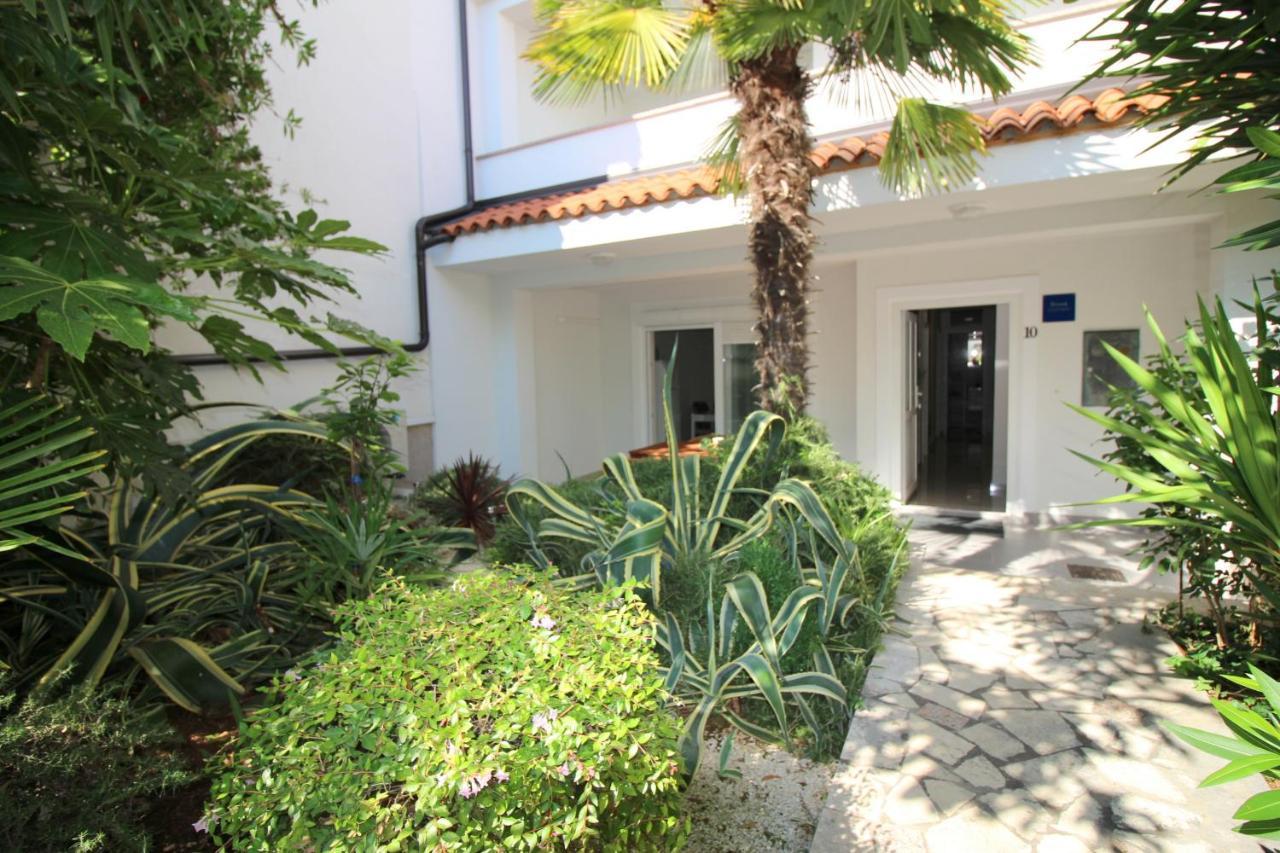 Modern Apartment Zen With Private Garden بوريتش المظهر الخارجي الصورة